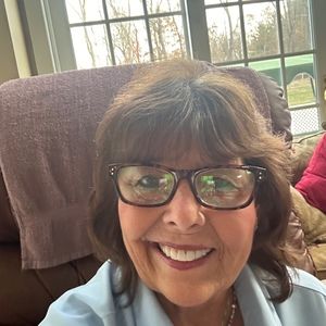 Meet your Posher, Judith m